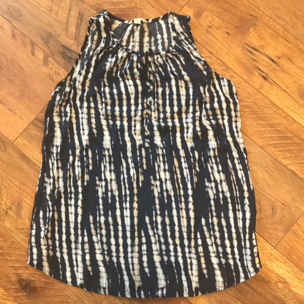 Sonoma blue tie dye silky sleeveless shirt small